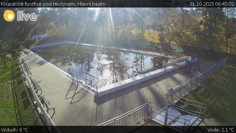 Koupaliště Bystřice pod Hostýnem - Hlavní bazén - 31.10.2025 v 08:45 Koupaliště Bystřice pod Hostýnem - Hlavní bazén - 31.10.2025 v 08:45
