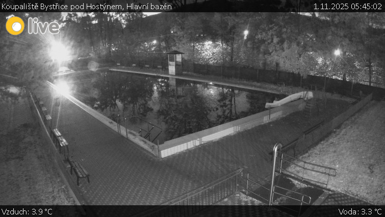 Koupaliště Bystřice pod Hostýnem - Hlavní bazén - 1.11.2025 v 05:45 Koupaliště Bystřice pod Hostýnem - Hlavní bazén - 1.11.2025 v 05:45