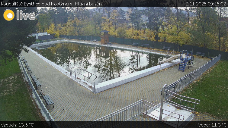 Koupaliště Bystřice pod Hostýnem - Hlavní bazén - 2.11.2025 v 09:15 Koupaliště Bystřice pod Hostýnem - Hlavní bazén - 2.11.2025 v 09:15