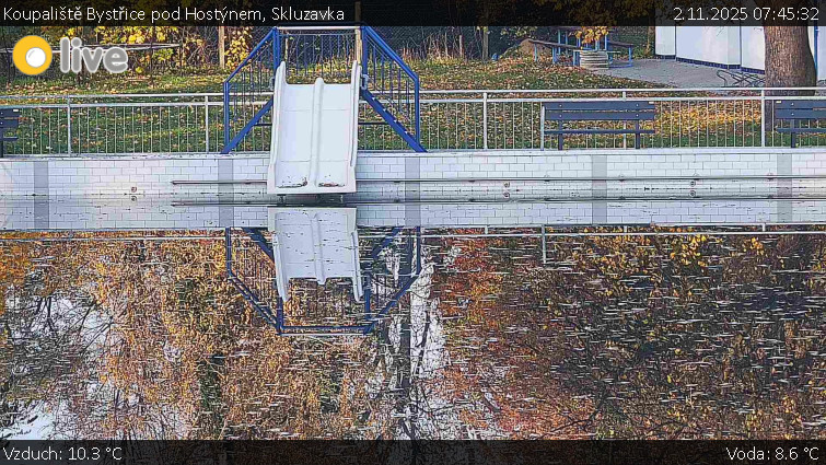 Koupaliště Bystřice pod Hostýnem - Skluzavka - 2.11.2025 v 07:45 Koupaliště Bystřice pod Hostýnem - Skluzavka - 2.11.2025 v 07:45