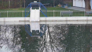 Koupaliště Bystřice pod Hostýnem - Skluzavka - 24.3.2026 v 06:45 Koupaliště Bystřice pod Hostýnem - Skluzavka - 24.3.2026 v 06:45