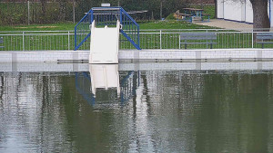Koupaliště Bystřice pod Hostýnem - Skluzavka - 4.4.2026 v 13:45 Koupaliště Bystřice pod Hostýnem - Skluzavka - 4.4.2026 v 13:45