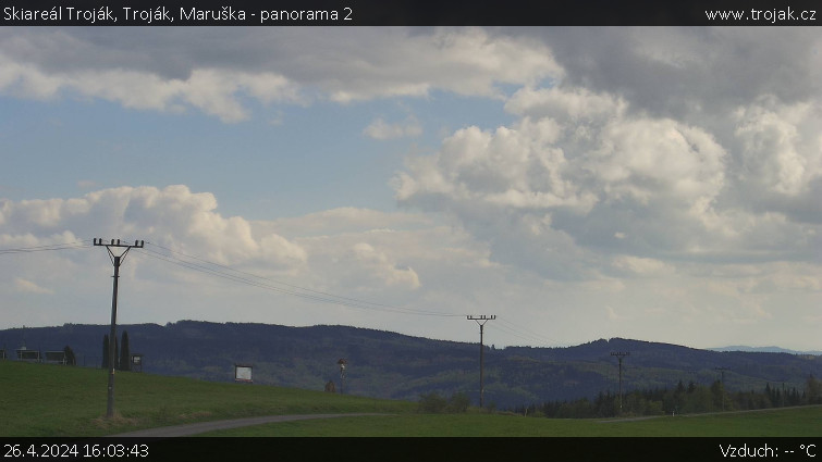 Skiareál Troják - Troják, Maruška - panorama 2 - 26.4.2024 v 16:03