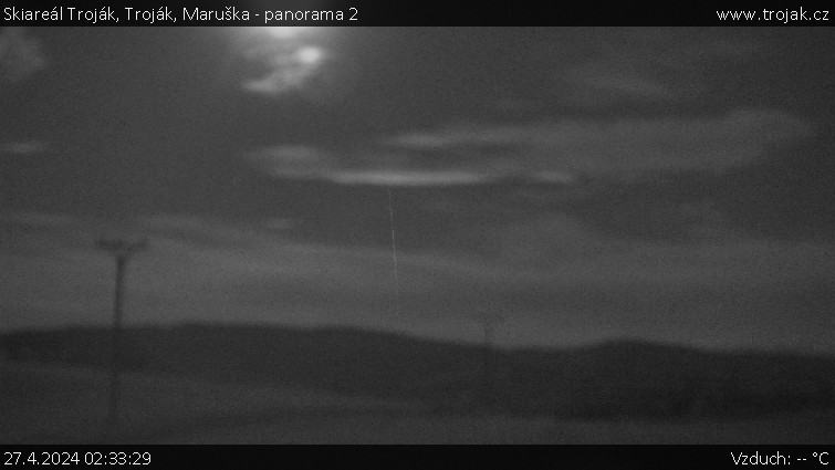 Skiareál Troják - Troják, Maruška - panorama 2 - 27.4.2024 v 02:33