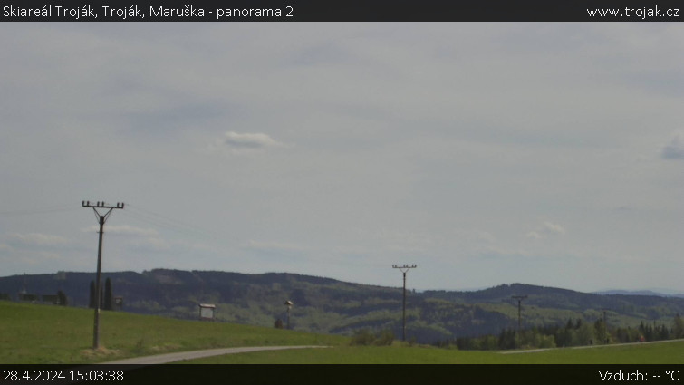Skiareál Troják - Troják, Maruška - panorama 2 - 28.4.2024 v 15:03