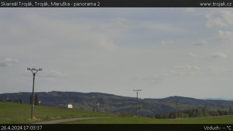 Skiareál Troják - Troják, Maruška - panorama 2 - 28.4.2024 v 17:03