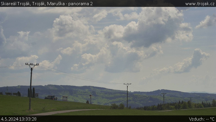 Skiareál Troják - Troják, Maruška - panorama 2 - 4.5.2024 v 13:33