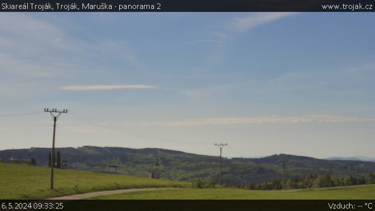 Skiareál Troják - Troják, Maruška - panorama 2 - 6.5.2024 v 09:33