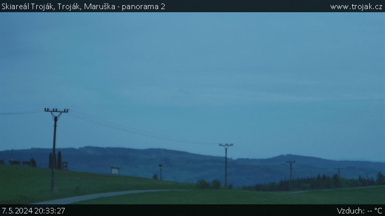Skiareál Troják - Troják, Maruška - panorama 2 - 7.5.2024 v 20:33