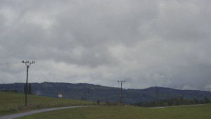 Skiareál Troják - Troják, Maruška - panorama 2 - 7.10.2025 v 11:33 Skiareál Troják - Troják, Maruška - panorama 2 - 7.10.2025 v 11:33