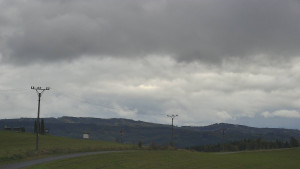 Skiareál Troják - Troják, Maruška - panorama 2 - 7.10.2025 v 14:03 Skiareál Troják - Troják, Maruška - panorama 2 - 7.10.2025 v 14:03