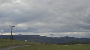 Skiareál Troják - Troják, Maruška - panorama 2 - 7.10.2025 v 14:33 Skiareál Troják - Troják, Maruška - panorama 2 - 7.10.2025 v 14:33