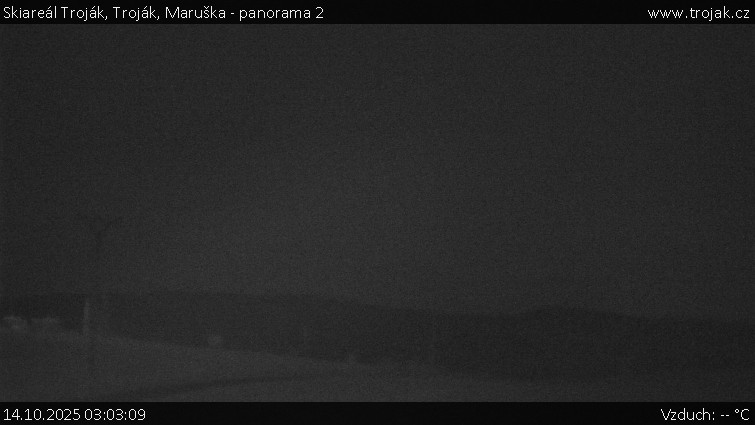 Skiareál Troják - Troják, Maruška - panorama 2 - 14.10.2025 v 03:03 Skiareál Troják - Troják, Maruška - panorama 2 - 14.10.2025 v 03:03