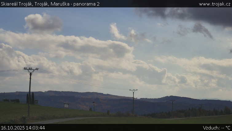 Skiareál Troják - Troják, Maruška - panorama 2 - 16.10.2025 v 14:03 Skiareál Troják - Troják, Maruška - panorama 2 - 16.10.2025 v 14:03