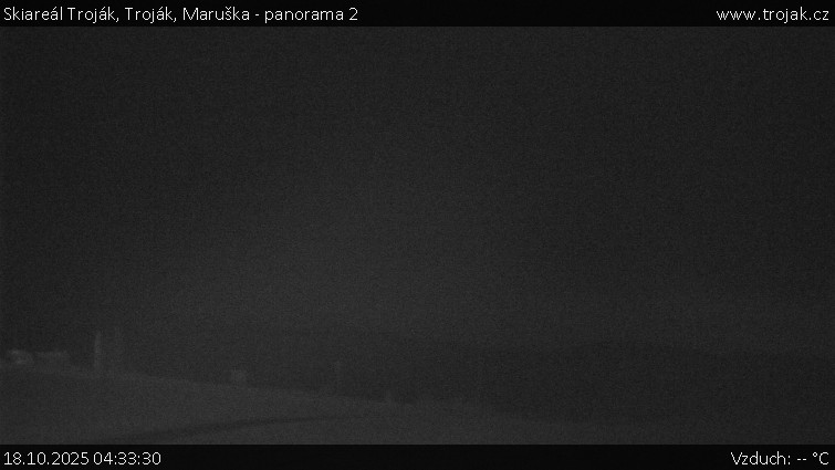 Skiareál Troják - Troják, Maruška - panorama 2 - 18.10.2025 v 04:33 Skiareál Troják - Troják, Maruška - panorama 2 - 18.10.2025 v 04:33