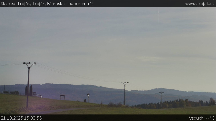 Skiareál Troják - Troják, Maruška - panorama 2 - 21.10.2025 v 15:33 Skiareál Troják - Troják, Maruška - panorama 2 - 21.10.2025 v 15:33
