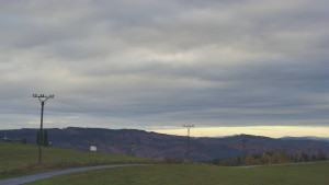 Skiareál Troják - Troják, Maruška - panorama 2 - 26.10.2025 v 07:33 Skiareál Troják - Troják, Maruška - panorama 2 - 26.10.2025 v 07:33