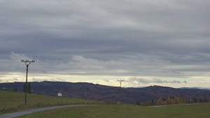 Skiareál Troják - Troják, Maruška - panorama 2 - 26.10.2025 v 10:03 Skiareál Troják - Troják, Maruška - panorama 2 - 26.10.2025 v 10:03