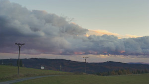 Skiareál Troják - Troják, Maruška - panorama 2 - 26.10.2025 v 16:33 Skiareál Troják - Troják, Maruška - panorama 2 - 26.10.2025 v 16:33