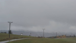 Skiareál Troják - Troják, Maruška - panorama 2 - 3.11.2025 v 13:33 Skiareál Troják - Troják, Maruška - panorama 2 - 3.11.2025 v 13:33