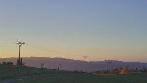 Skiareál Troják - Troják, Maruška - panorama 2 - 6.11.2025 v 07:03 Skiareál Troják - Troják, Maruška - panorama 2 - 6.11.2025 v 07:03