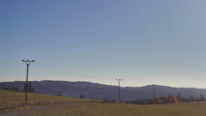 Skiareál Troják - Troják, Maruška - panorama 2 - 6.11.2025 v 13:33 Skiareál Troják - Troják, Maruška - panorama 2 - 6.11.2025 v 13:33