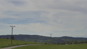Skiareál Troják - Troják, Maruška - panorama 2 - 5.5.2026 v 10:03 Skiareál Troják - Troják, Maruška - panorama 2 - 5.5.2026 v 10:03