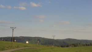 Skiareál Troják - Troják, Maruška - panorama 2 - 5.5.2026 v 18:33 Skiareál Troják - Troják, Maruška - panorama 2 - 5.5.2026 v 18:33