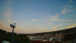 Městečko Milna - ACI Marina Milna - 15.11.2025 v 06:45 Městečko Milna - ACI Marina Milna - 15.11.2025 v 06:45