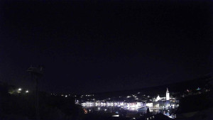 Městečko Milna - ACI Marina Milna - 30.12.2025 v 01:45 Městečko Milna - ACI Marina Milna - 30.12.2025 v 01:45