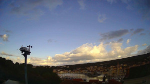 Městečko Milna - ACI Marina Milna - 30.12.2025 v 08:45 Městečko Milna - ACI Marina Milna - 30.12.2025 v 08:45