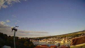 Městečko Milna - ACI Marina Milna - 30.12.2025 v 14:45 Městečko Milna - ACI Marina Milna - 30.12.2025 v 14:45