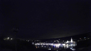 Městečko Milna - ACI Marina Milna - 2.1.2026 v 04:30 Městečko Milna - ACI Marina Milna - 2.1.2026 v 04:30