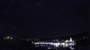 Městečko Milna - ACI Marina Milna - 2.1.2026 v 05:15 Městečko Milna - ACI Marina Milna - 2.1.2026 v 05:15