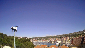 Městečko Milna - ACI Marina Milna - 5.4.2026 v 11:15 Městečko Milna - ACI Marina Milna - 5.4.2026 v 11:15