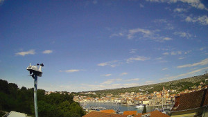 Městečko Milna - ACI Marina Milna - 5.4.2026 v 12:15 Městečko Milna - ACI Marina Milna - 5.4.2026 v 12:15