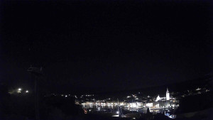 Městečko Milna - ACI Marina Milna - 7.4.2026 v 00:15 Městečko Milna - ACI Marina Milna - 7.4.2026 v 00:15