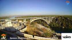 Skradin, rzeka Krka, most na autostradzie A1