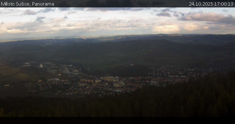 Město Sušice - Panorama - 24.10.2025 v 17:00 Město Sušice - Panorama - 24.10.2025 v 17:00