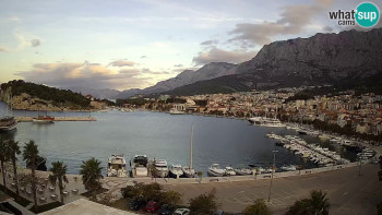 Snímek    31.10.2025 v 07:00