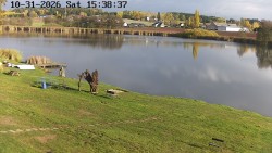 Brodský Pond