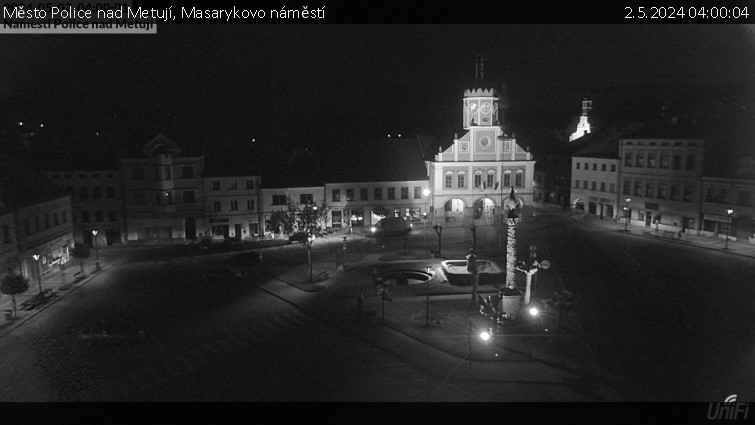 Město Police nad Metují - Masarykovo náměstí - 2.5.2024 v 04:00