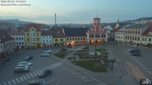 Město Police nad Metují - Masarykovo náměstí - 3.4.2026 v 19:45 Město Police nad Metují - Masarykovo náměstí - 3.4.2026 v 19:45