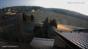 Obec Tři Studně - Parkoviště - 8.11.2025 v 06:15 Obec Tři Studně - Parkoviště - 8.11.2025 v 06:15