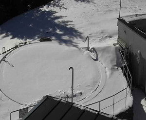 Ski areál SEVERKA v Dolní Lomné - Pohled na bazén - 28.2.2023 v 13:00