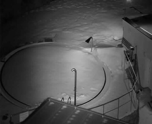 Ski areál SEVERKA v Dolní Lomné - Pohled na bazén - 2.3.2023 v 02:00