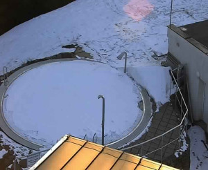 Ski areál SEVERKA v Dolní Lomné - Pohled na bazén - 2.3.2023 v 17:00