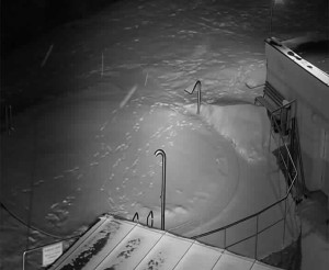 Ski areál SEVERKA v Dolní Lomné - Pohled na bazén - 6.3.2023 v 01:00
