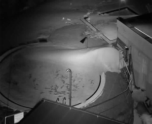Ski areál SEVERKA v Dolní Lomné - Pohled na bazén - 12.3.2023 v 20:01