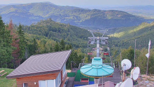 Ski areál SEVERKA v Dolní Lomné - Pohled na bazén - 16.9.2025 v 16:30 Ski areál SEVERKA v Dolní Lomné - Pohled na bazén - 16.9.2025 v 16:30